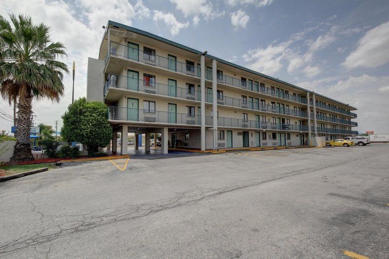 Red Roof Inn San Antonio Northeast - Rittiman Rd Εξωτερικό φωτογραφία