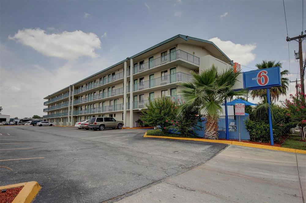 Red Roof Inn San Antonio Northeast - Rittiman Rd Εξωτερικό φωτογραφία